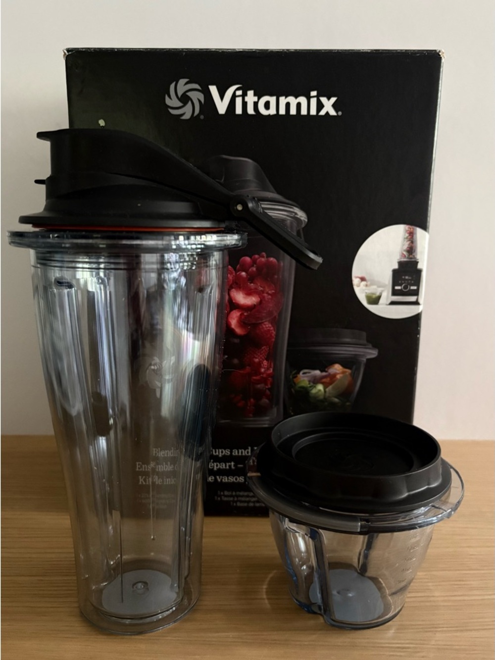 Vitamix Blending Cup and Bowl with Travel Lid and Lid *No Blade Base*